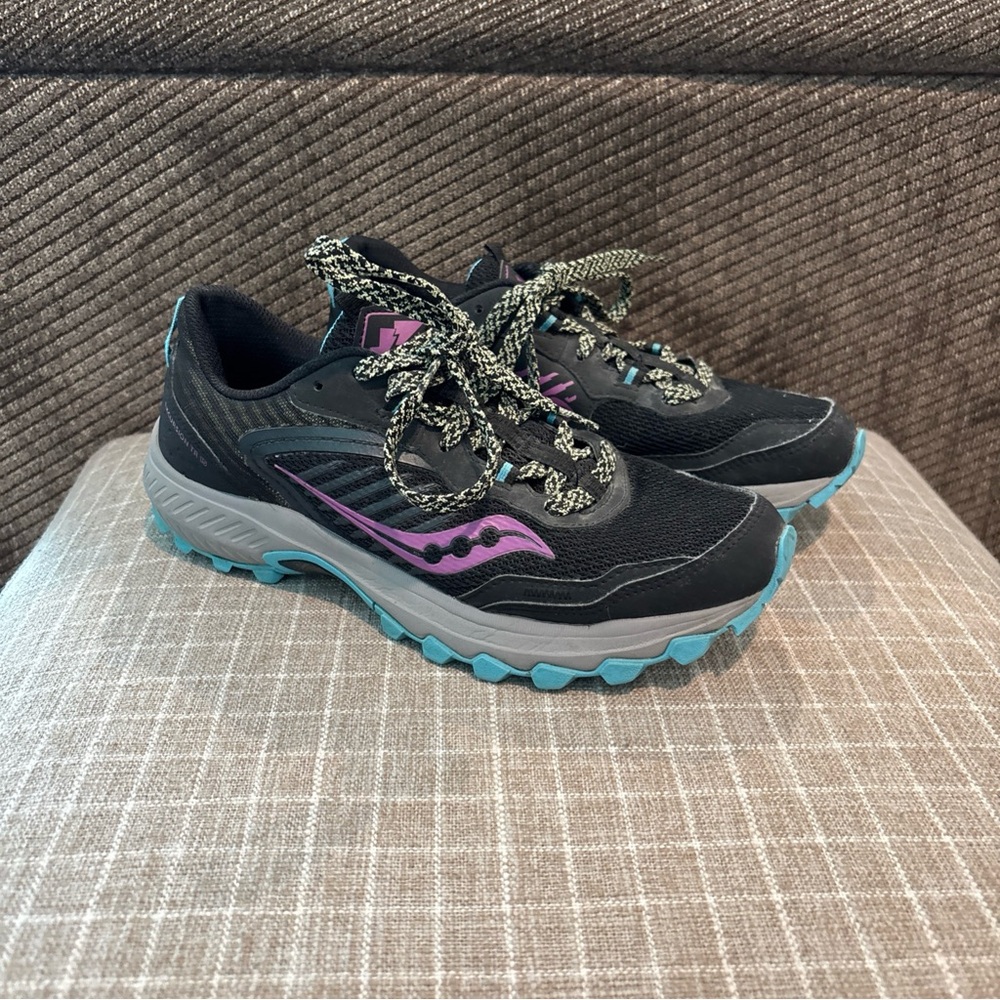 Saucony Women's Black and Purple Running Shoes TR 15 Excursion- Women’s 8.5
